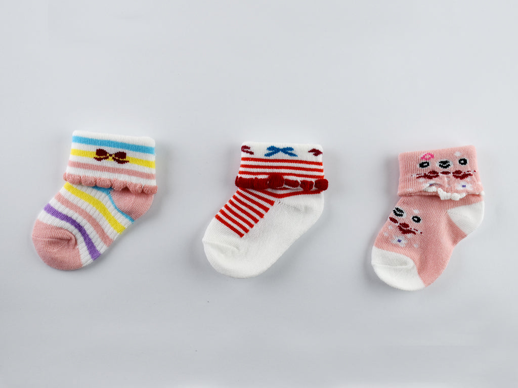 Socks in Pink, White & Multi (Set of 3)
